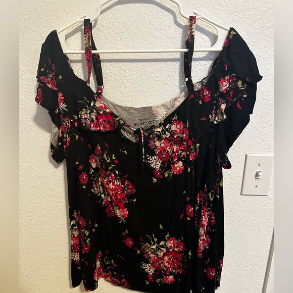 torrid Tops - Torrid Off the Shoulder Top